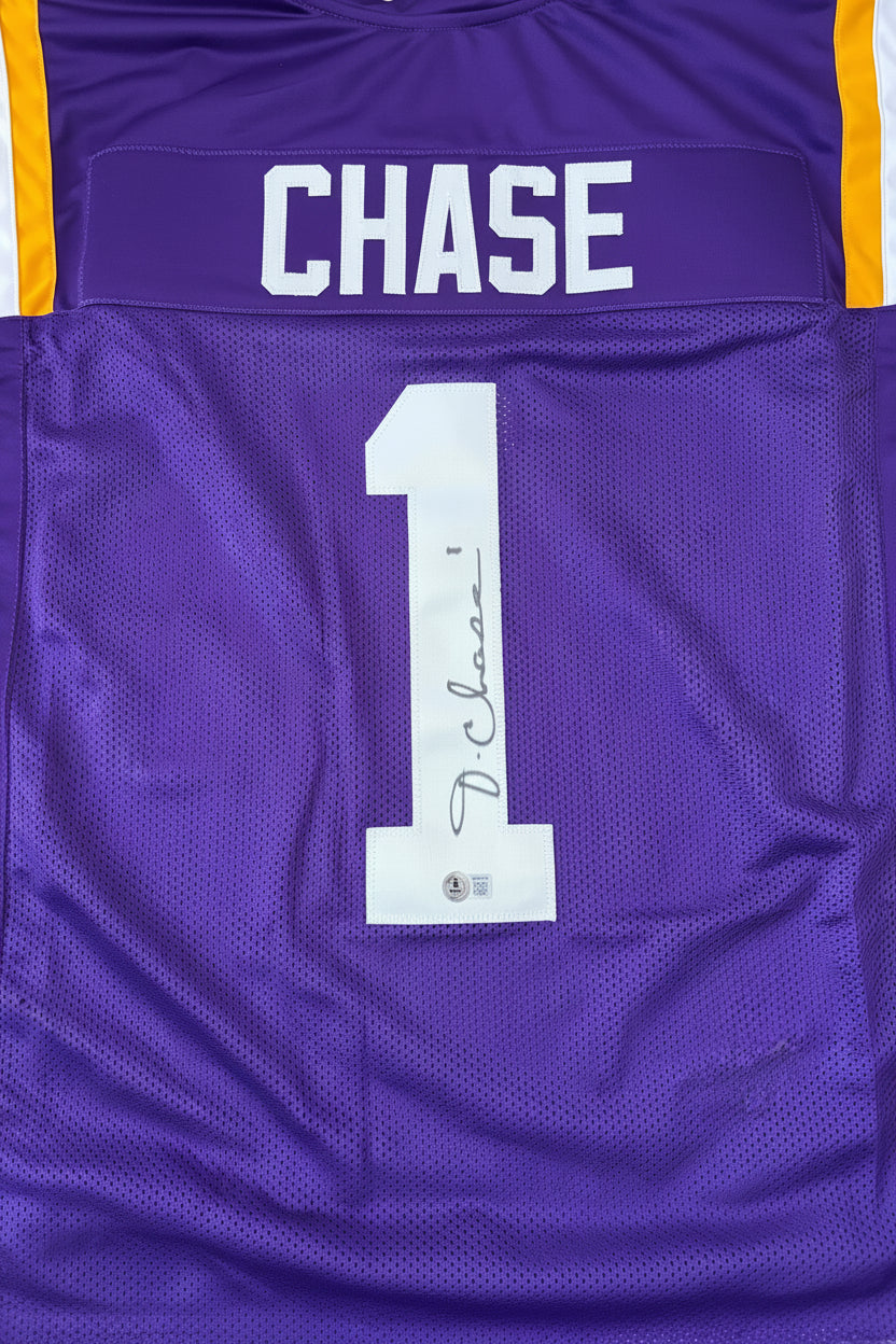 Ja'Marr Chase Signed LSU Purple Football Jersey (Beckett)